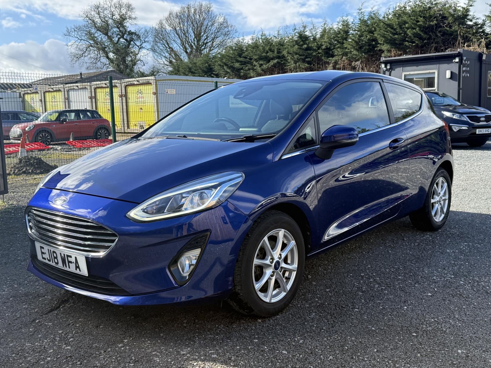 Ford Fiesta 1.1 Ti-VCT Zetec Hatchback 3dr Petrol Manual Euro 6 (s/s) (85 ps)