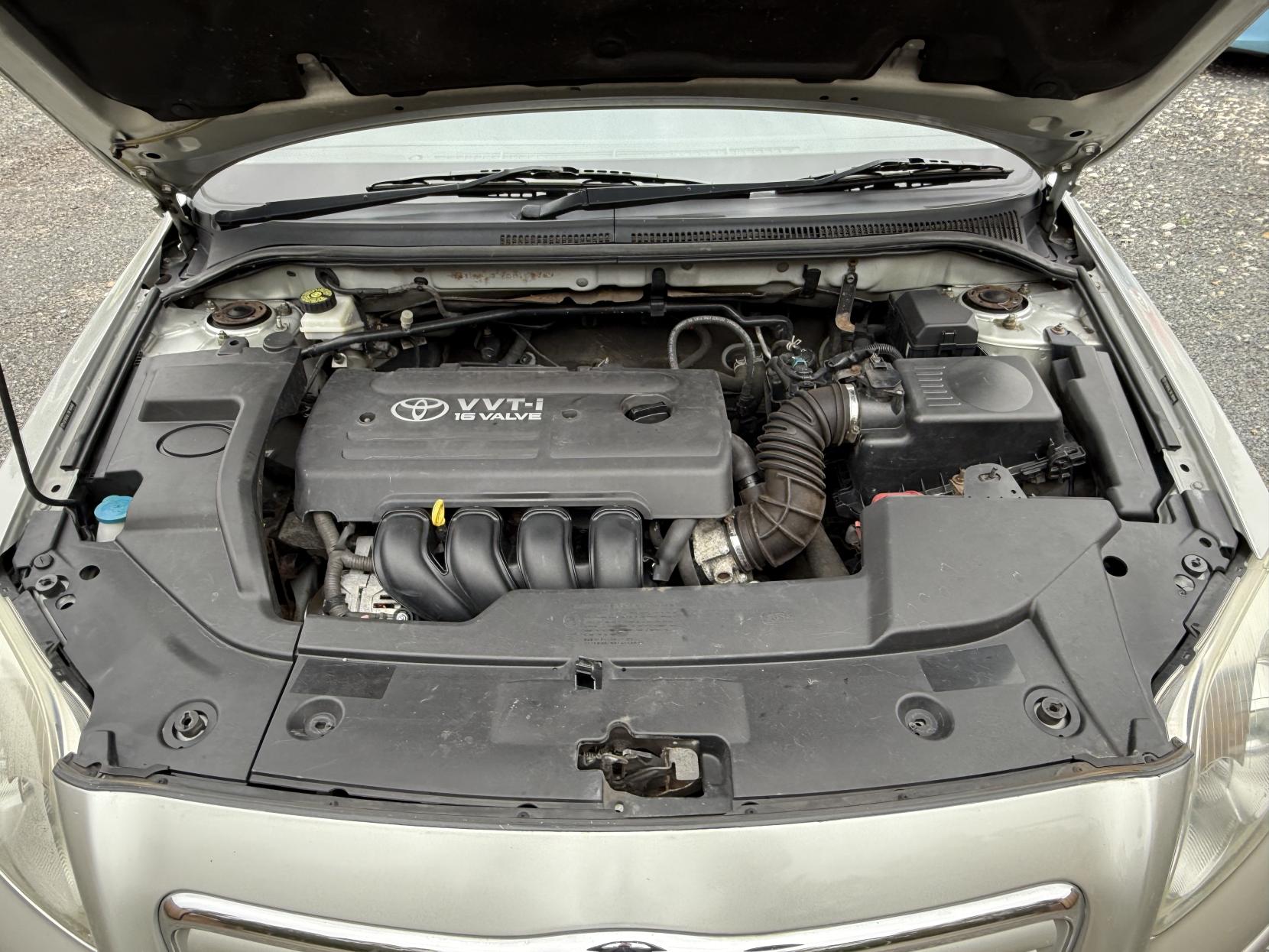 Toyota Avensis 1.8 VVT-i T3-X Hatchback 5dr Petrol Manual (171 g/km, 127 bhp)