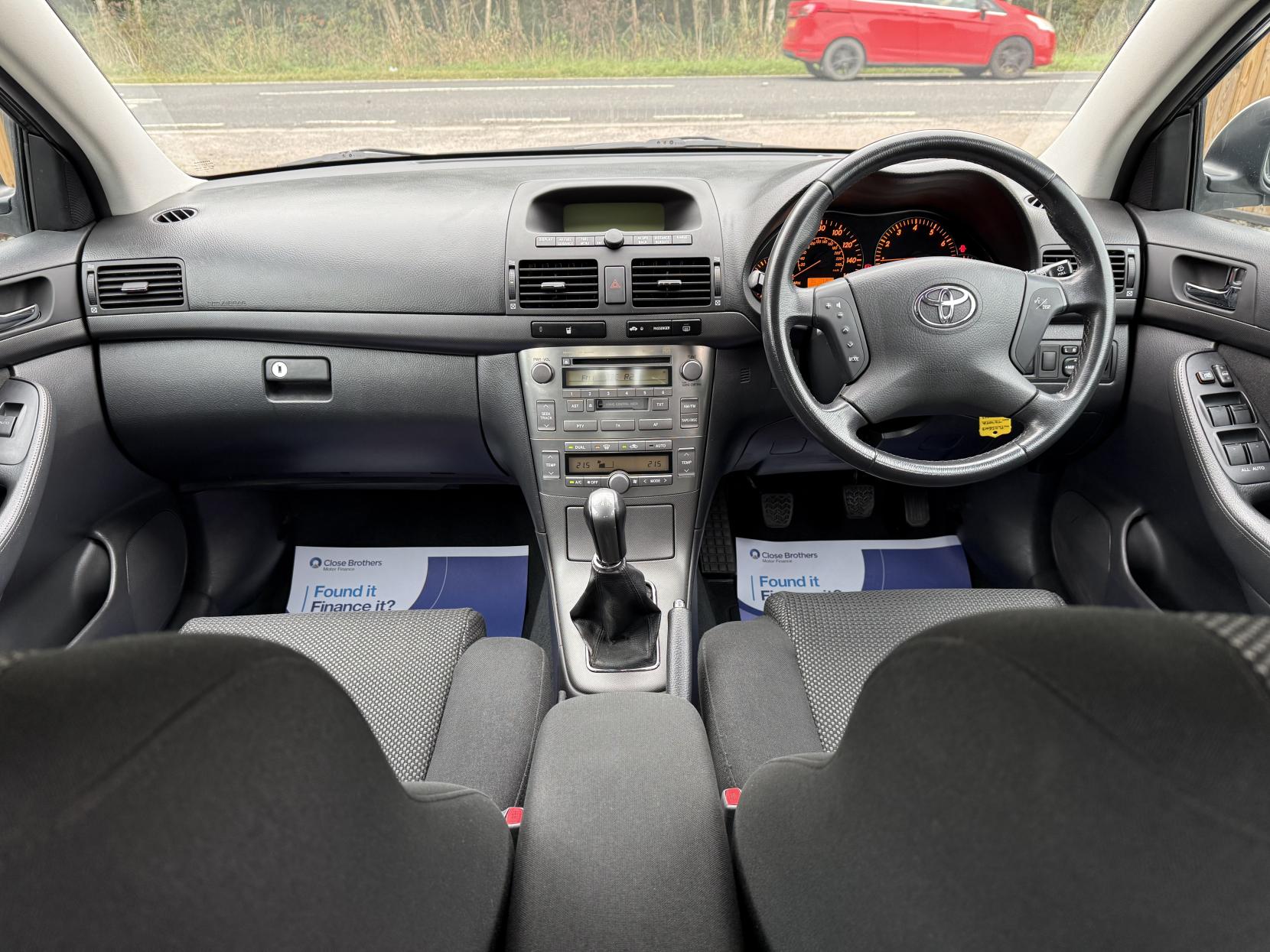 Toyota Avensis 1.8 VVT-i T3-X Hatchback 5dr Petrol Manual (171 g/km, 127 bhp)