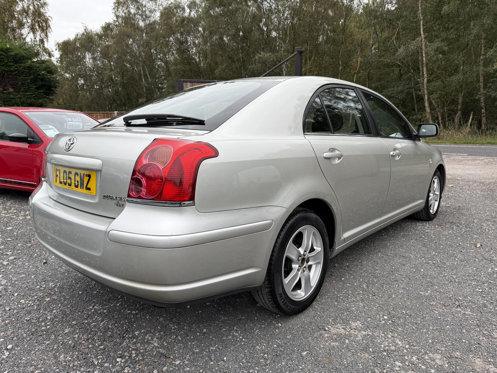 Toyota Avensis 1.8 VVT-i T3-X Hatchback 5dr Petrol Manual (171 g/km, 127 bhp)