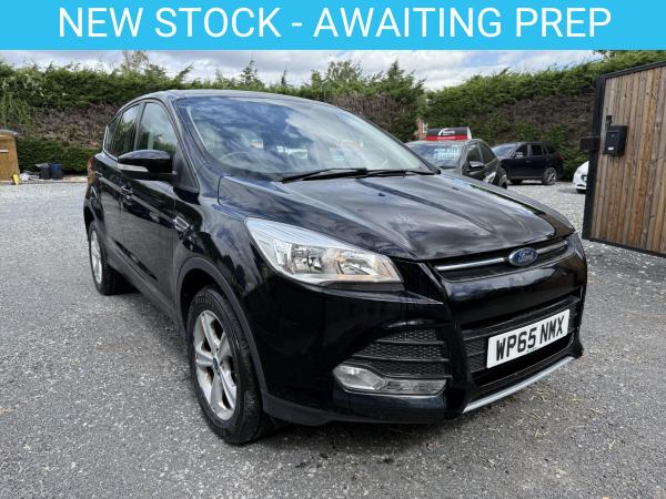 Ford Kuga 2.0 TDCi Zetec SUV 5dr Diesel Manual 2WD Euro 6 (s/s) (150 ps)