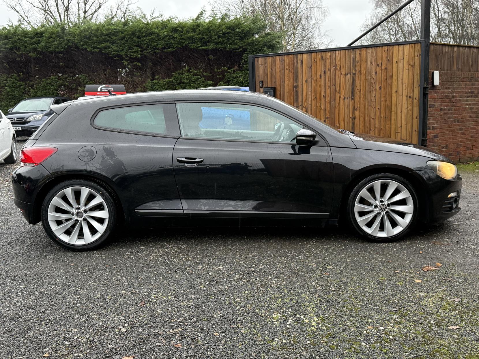 Volkswagen Scirocco 2.0 TSI GT Hatchback 3dr Petrol Manual Euro 4 (200 ps)