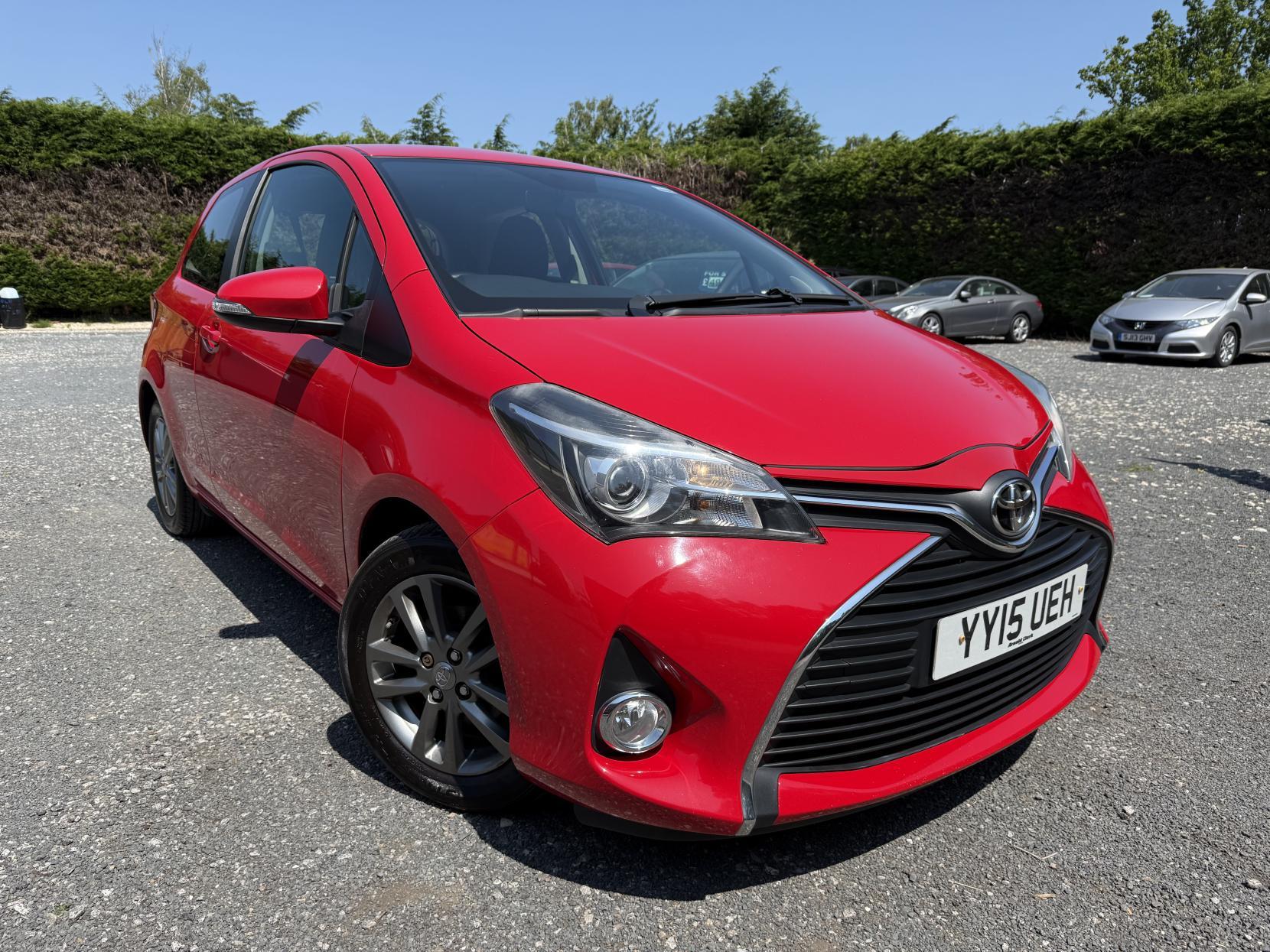 Toyota Yaris 1.0 VVT-i Icon Hatchback 3dr Petrol Manual Euro 6 (69 ps)