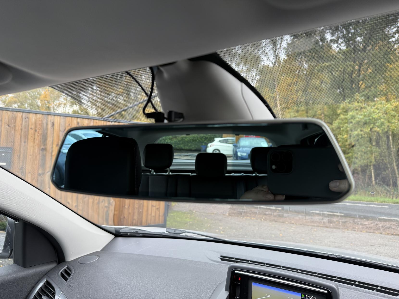 Renault Megane 1.5 dCi Dynamique Nav Hatchback 5dr Diesel Manual Euro 6 (s/s) (110 ps)