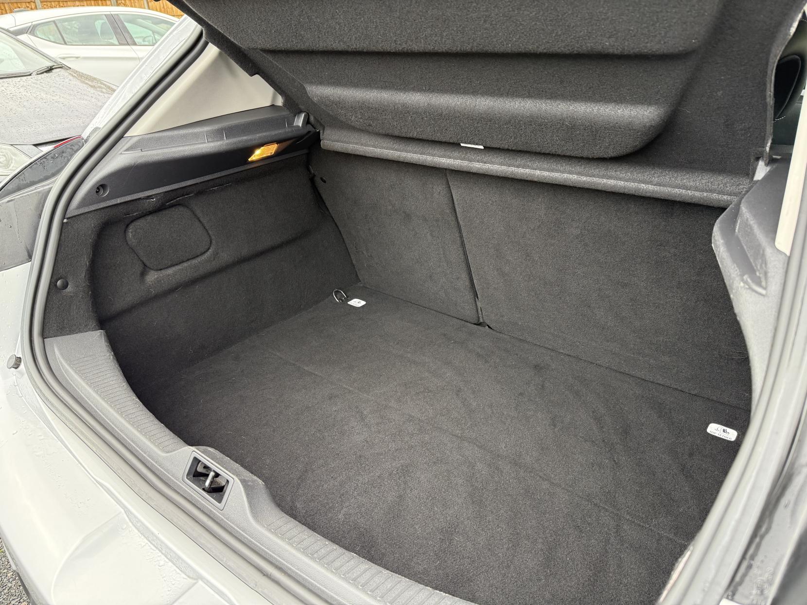 Renault Megane 1.5 dCi Dynamique Nav Hatchback 5dr Diesel Manual Euro 6 (s/s) (110 ps)