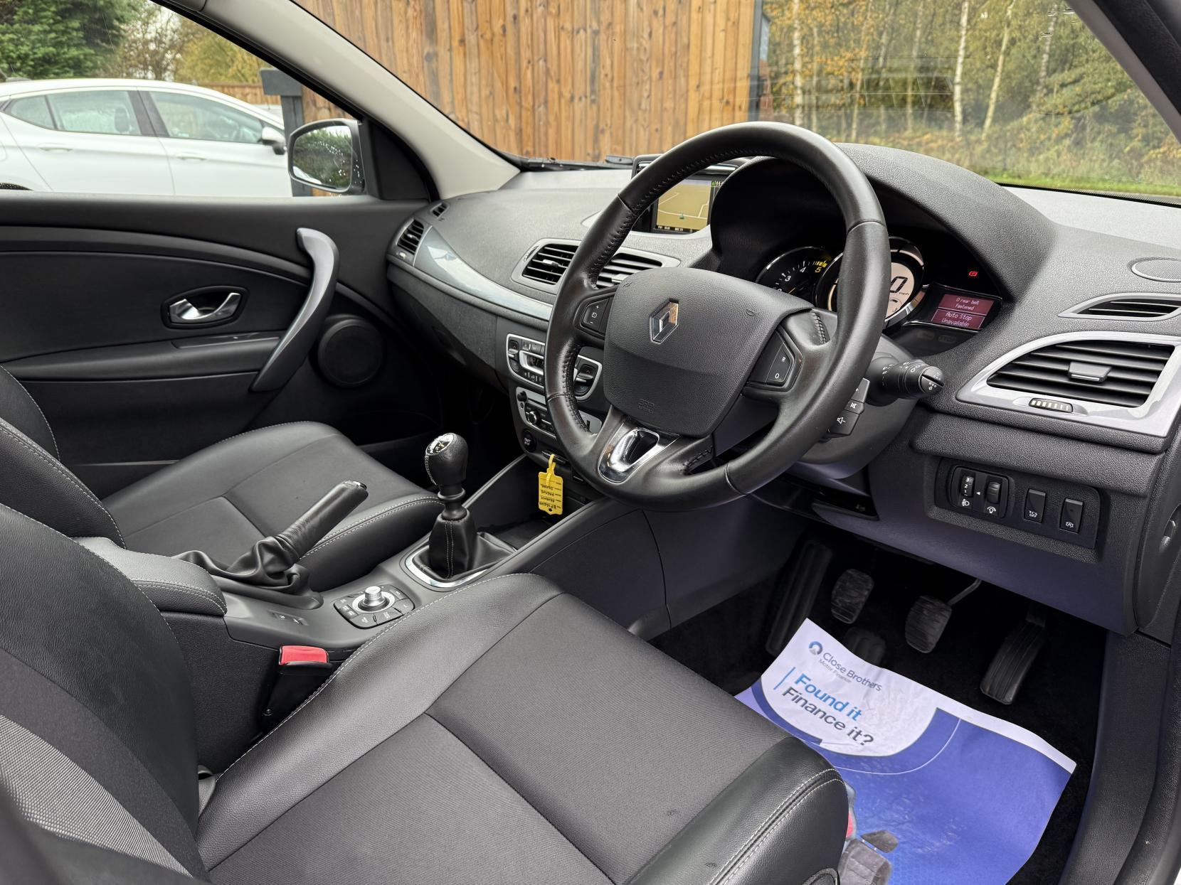 Renault Megane 1.5 dCi Dynamique Nav Hatchback 5dr Diesel Manual Euro 6 (s/s) (110 ps)