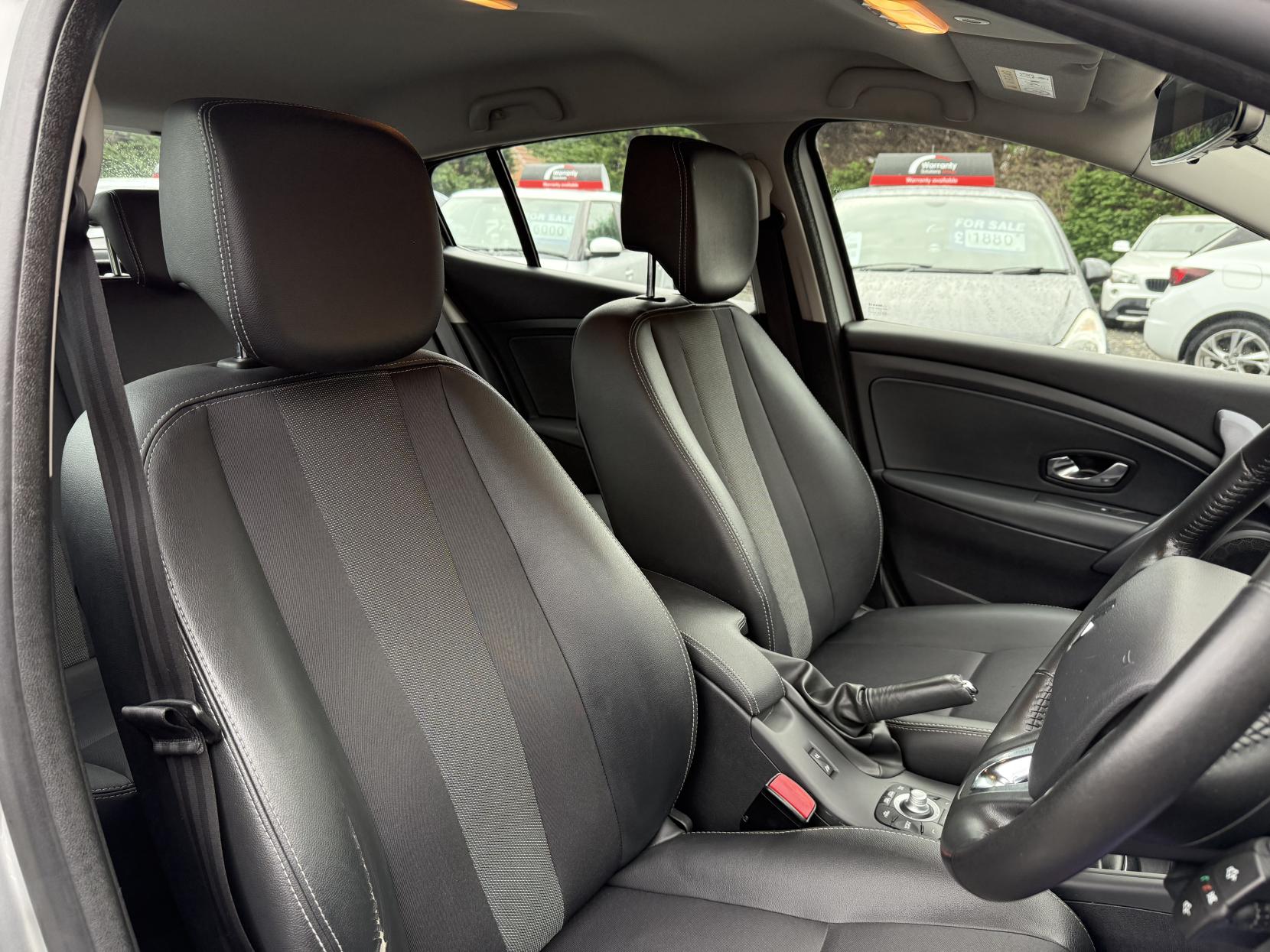 Renault Megane 1.5 dCi Dynamique Nav Hatchback 5dr Diesel Manual Euro 6 (s/s) (110 ps)