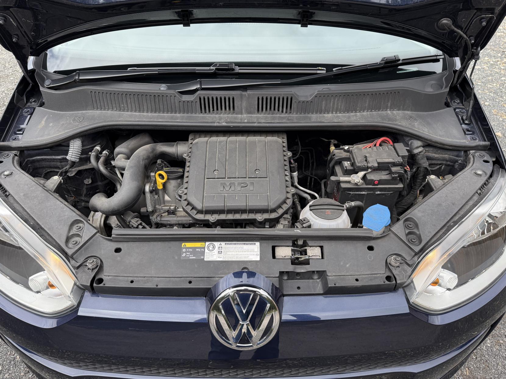 Volkswagen up! 1.0 Move up! Hatchback 5dr Petrol Manual Euro 5 (60 ps)