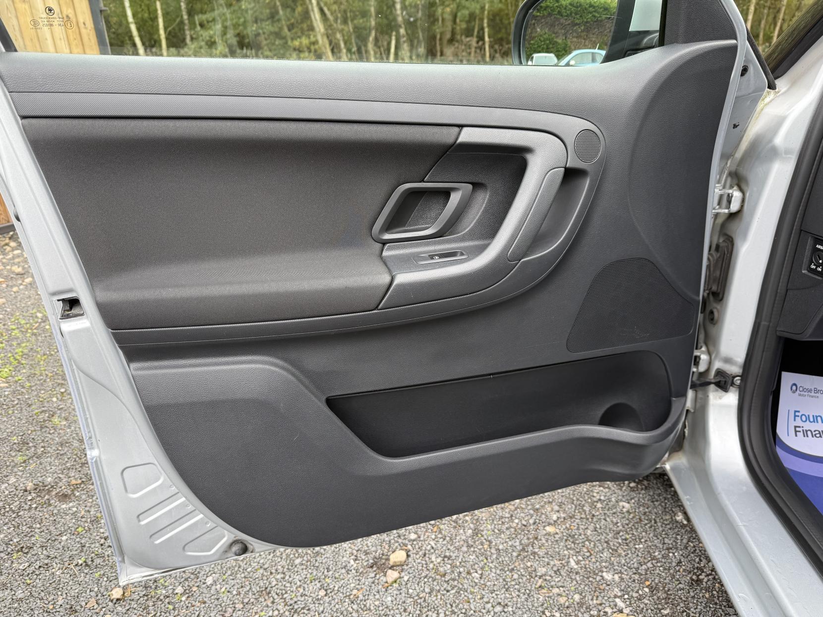 Skoda Fabia 1.2 SE Hatchback 5dr Petrol Manual Euro 5 (69 ps)