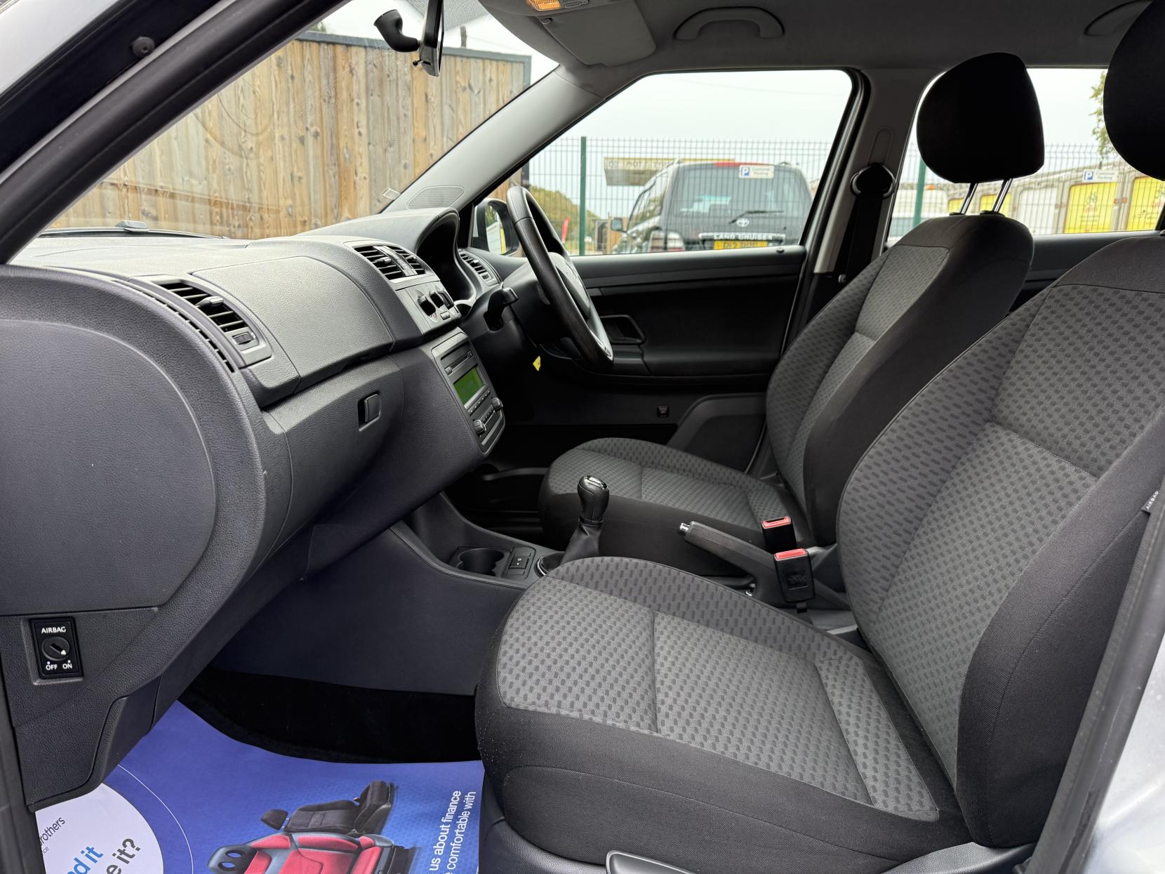 Skoda Fabia 1.2 SE Hatchback 5dr Petrol Manual Euro 5 (69 ps)