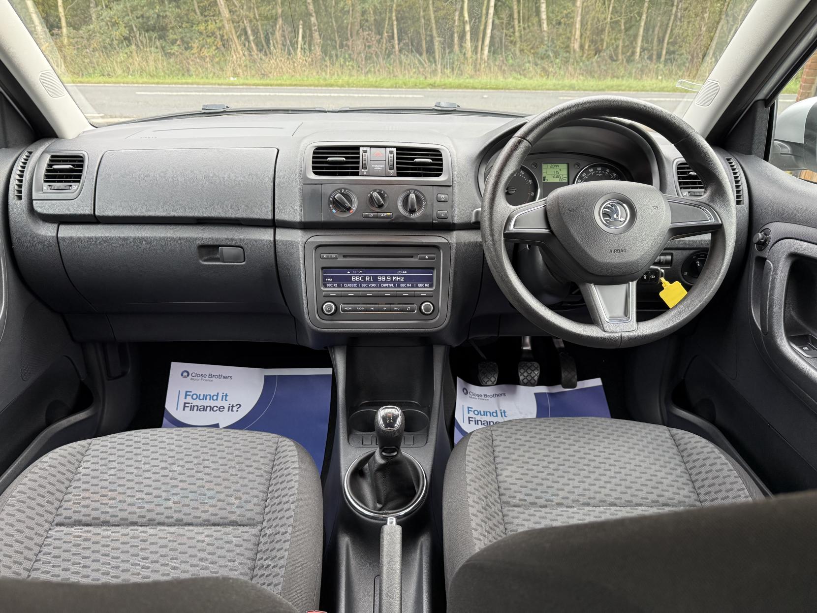 Skoda Fabia 1.2 SE Hatchback 5dr Petrol Manual Euro 5 (69 ps)