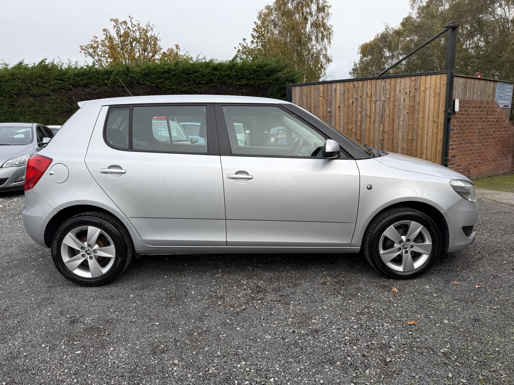 Skoda Fabia 1.2 SE Hatchback 5dr Petrol Manual Euro 5 (69 ps)