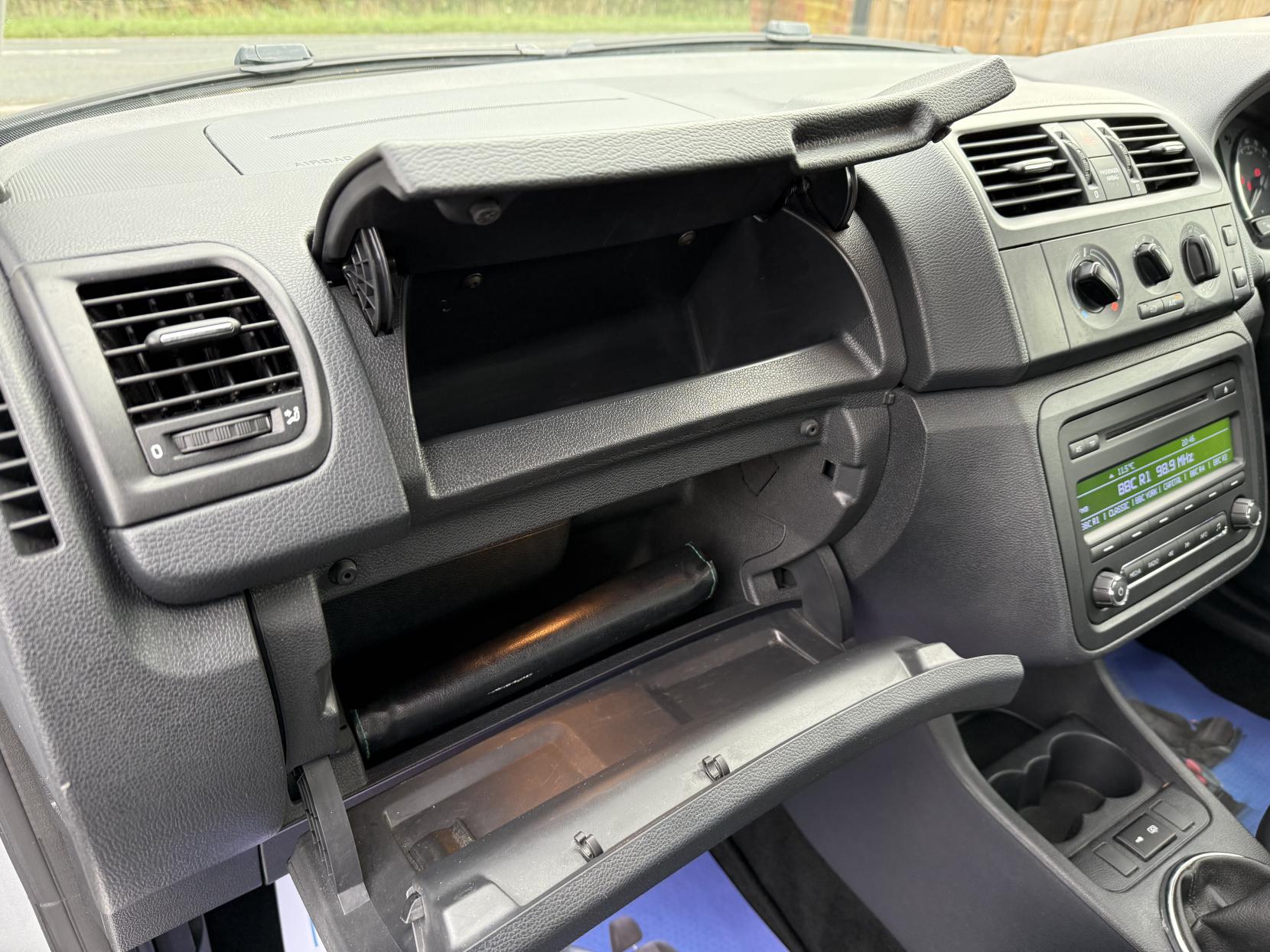 Skoda Fabia 1.2 SE Hatchback 5dr Petrol Manual Euro 5 (69 ps)