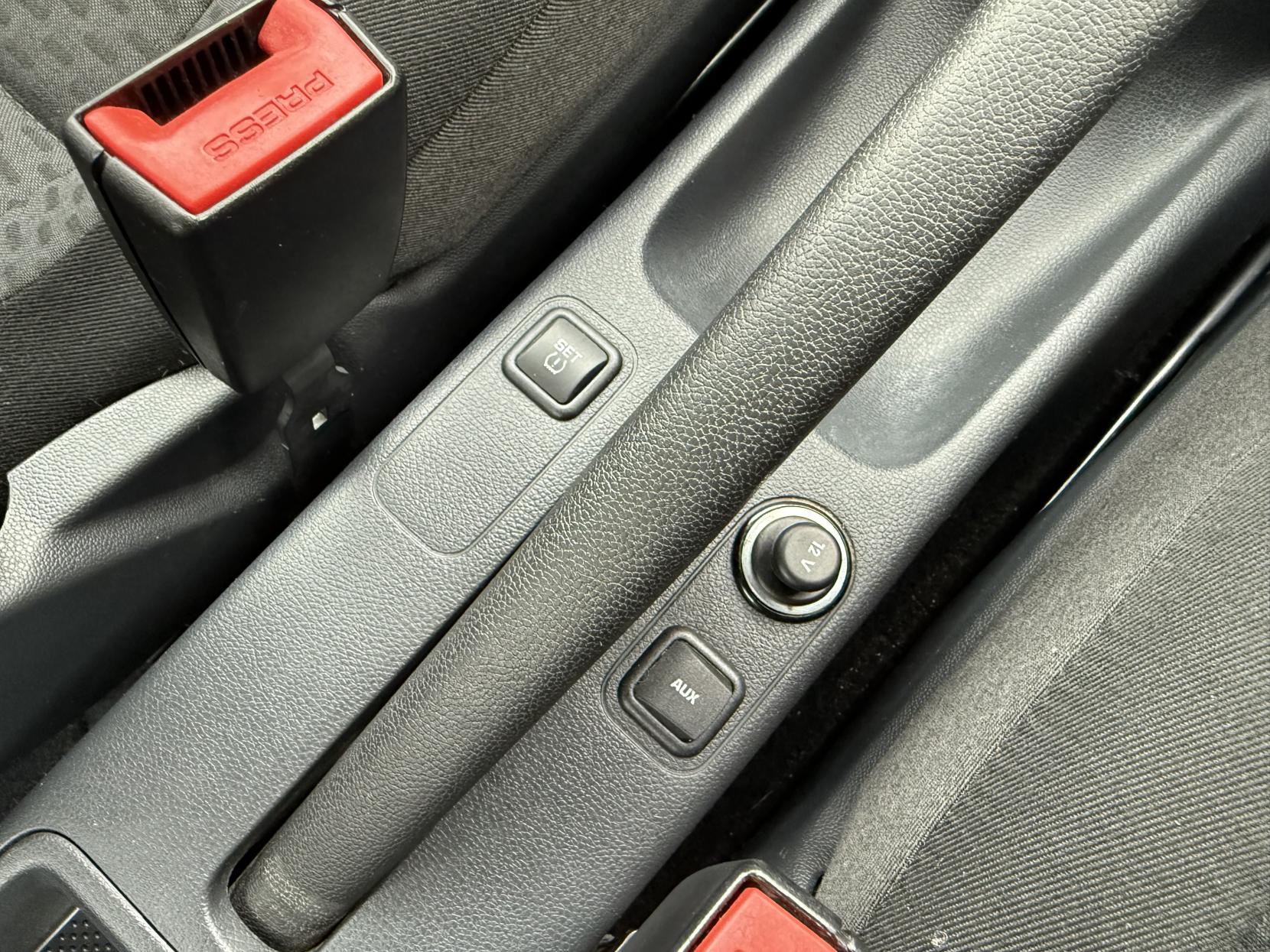 Skoda Fabia 1.2 SE Hatchback 5dr Petrol Manual Euro 5 (69 ps)