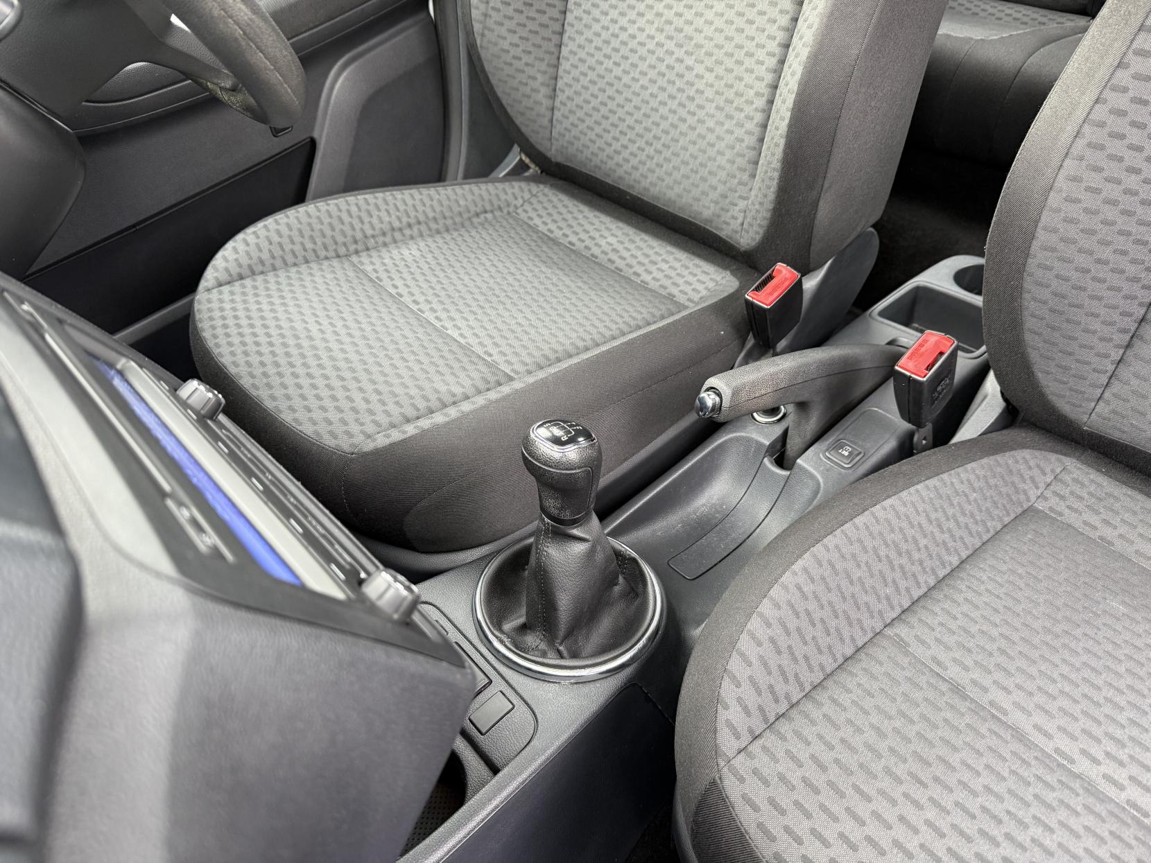 Skoda Fabia 1.2 SE Hatchback 5dr Petrol Manual Euro 5 (69 ps)