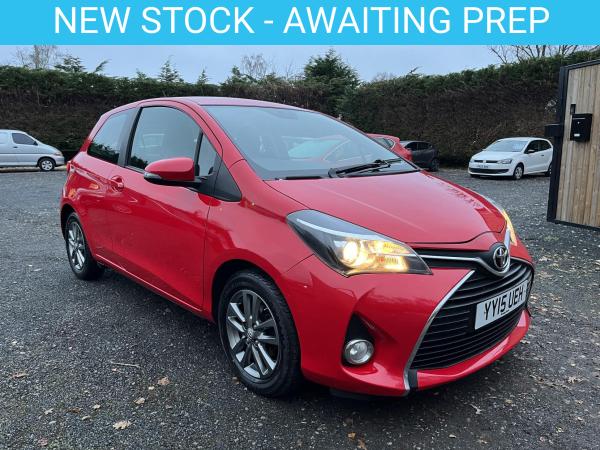 Toyota Yaris 1.0 VVT-i Icon Hatchback 3dr Petrol Manual Euro 6 (69 ps)