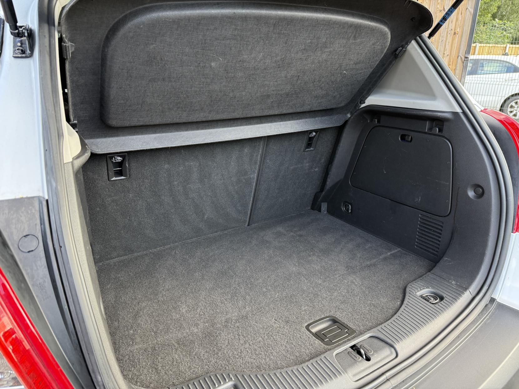 Vauxhall Mokka 1.7 CDTi Exclusiv SUV 5dr Diesel Manual 4WD Euro 5 (s/s) (130 ps)