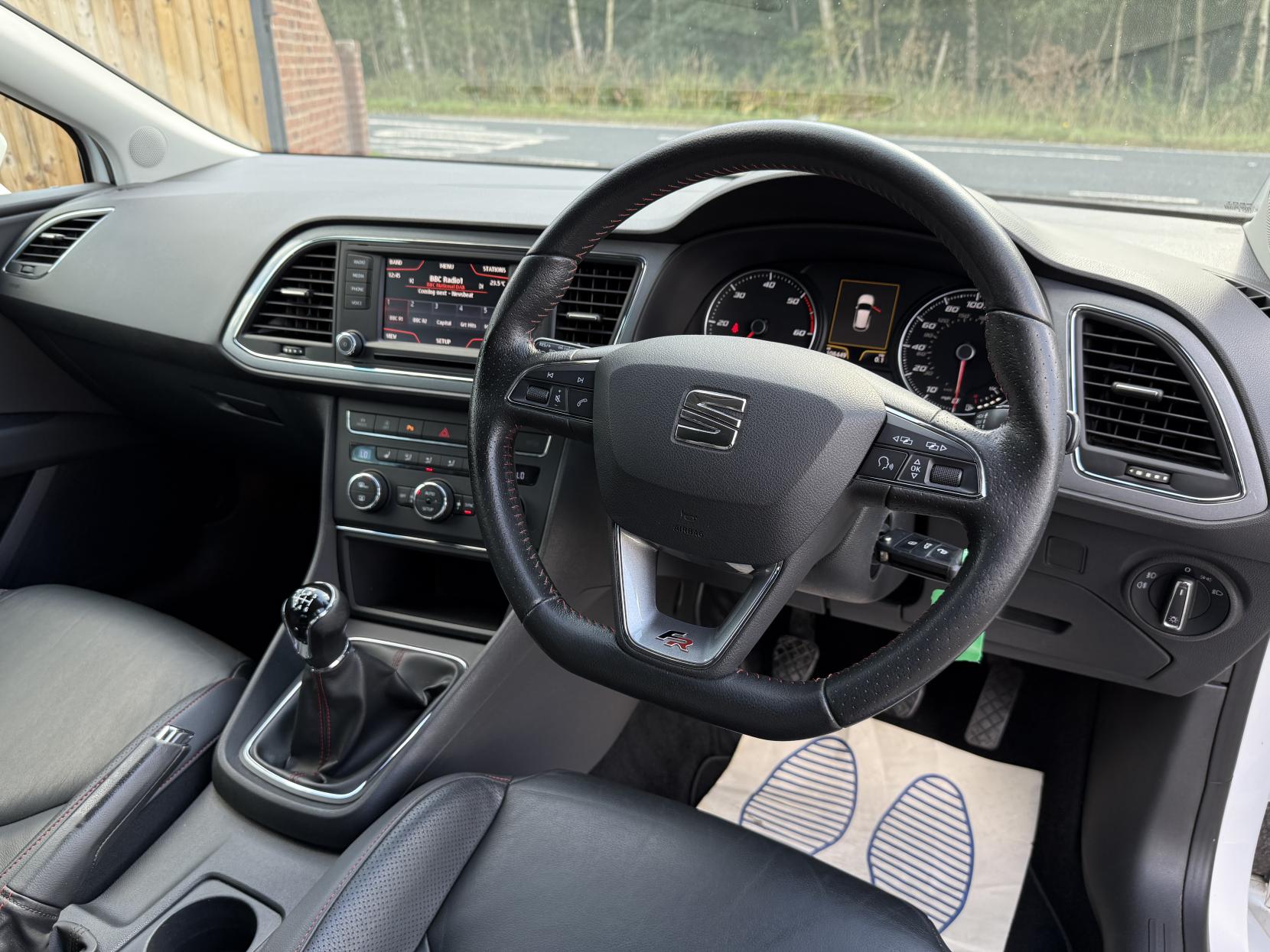SEAT Leon 2.0 TDI CR FR Hatchback 5dr Diesel Manual Euro 5 (s/s) (150 ps)