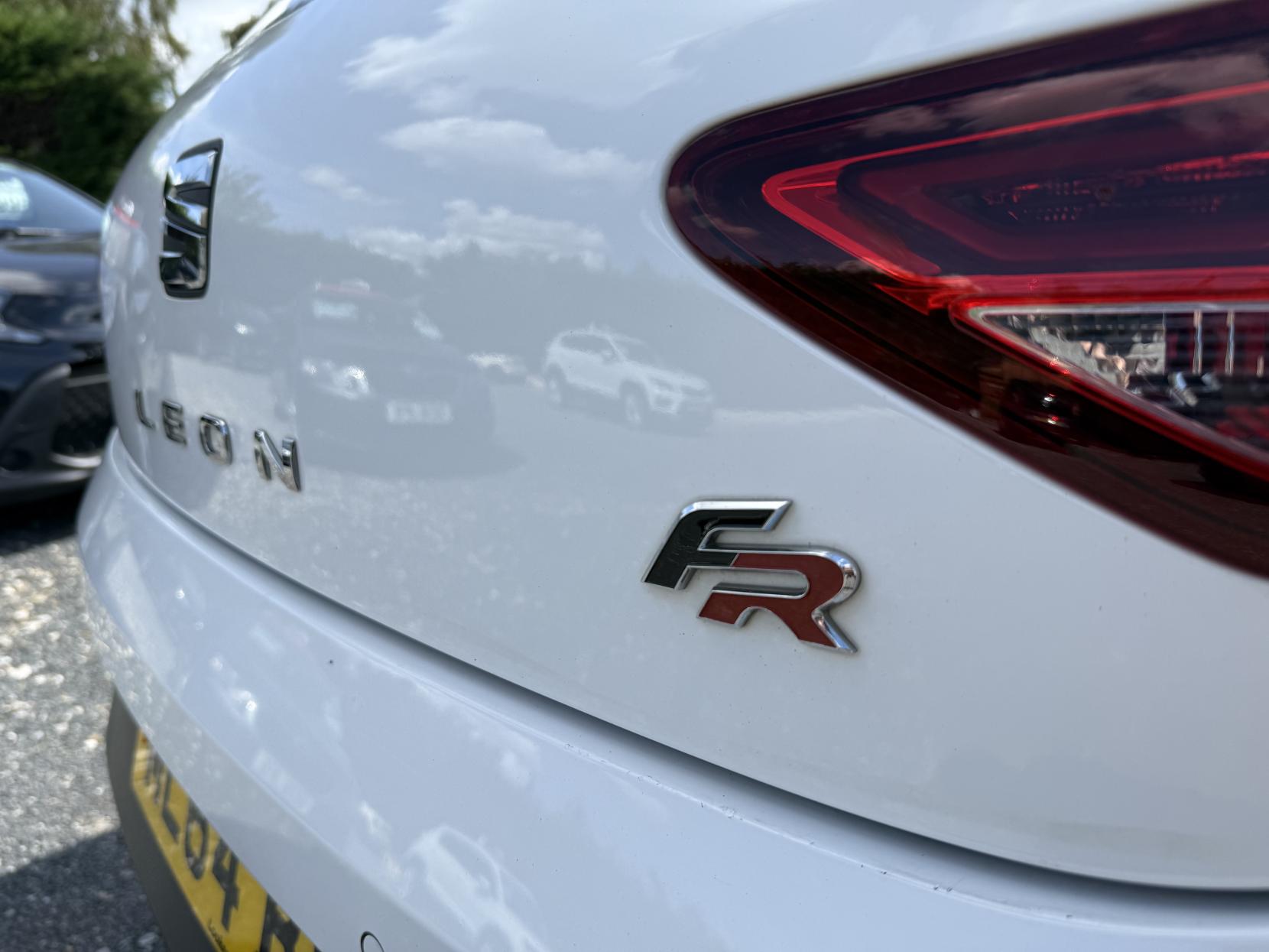 SEAT Leon 2.0 TDI CR FR Hatchback 5dr Diesel Manual Euro 5 (s/s) (150 ps)