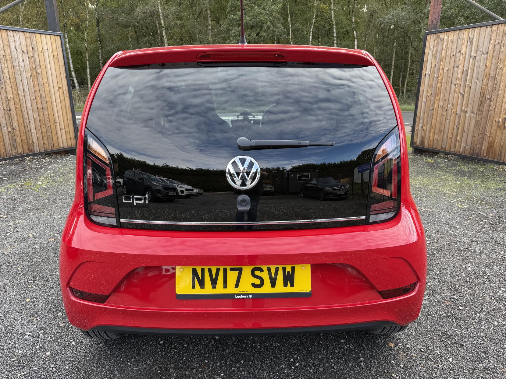 Volkswagen up! 1.0 up! beats Hatchback 5dr Petrol Manual Euro 6 (60 ps)