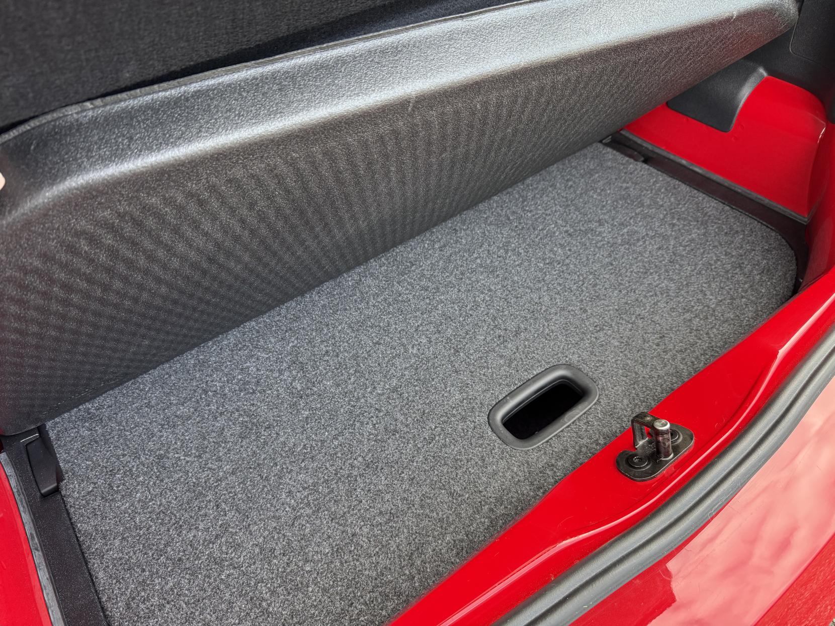 Volkswagen up! 1.0 up! beats Hatchback 5dr Petrol Manual Euro 6 (60 ps)