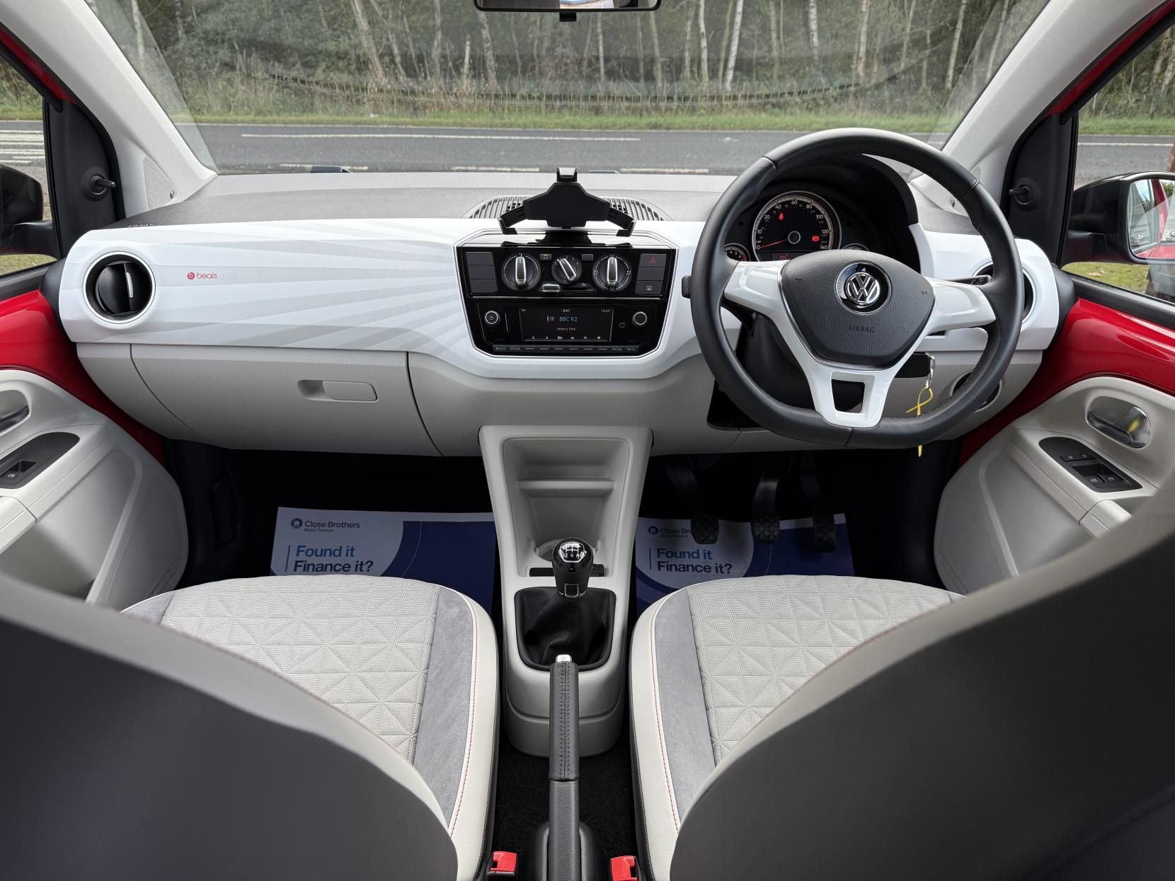 Volkswagen up! 1.0 up! beats Hatchback 5dr Petrol Manual Euro 6 (60 ps)