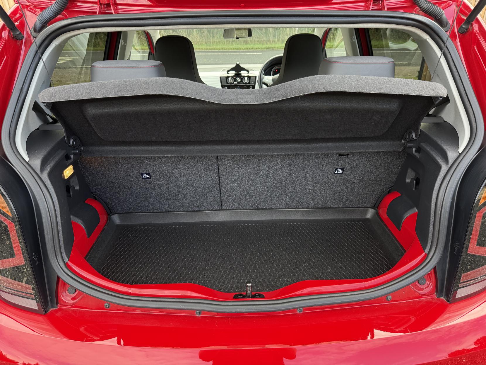 Volkswagen up! 1.0 up! beats Hatchback 5dr Petrol Manual Euro 6 (60 ps)