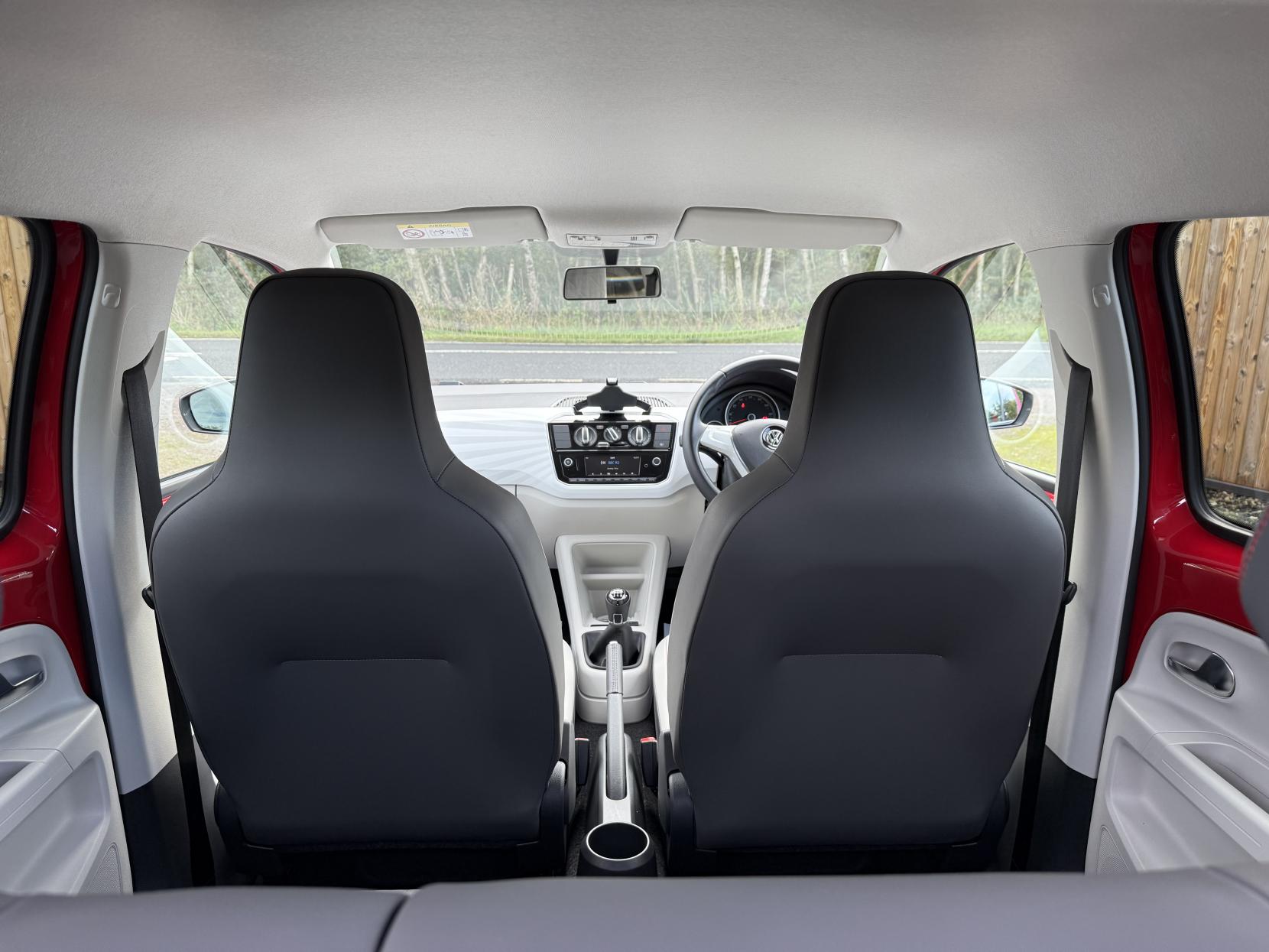 Volkswagen up! 1.0 up! beats Hatchback 5dr Petrol Manual Euro 6 (60 ps)