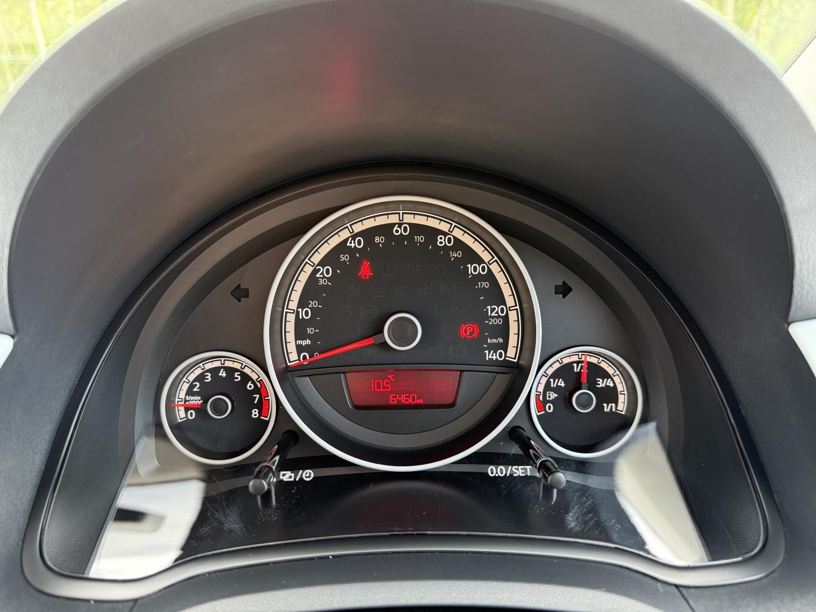 Volkswagen up! 1.0 up! beats Hatchback 5dr Petrol Manual Euro 6 (60 ps)