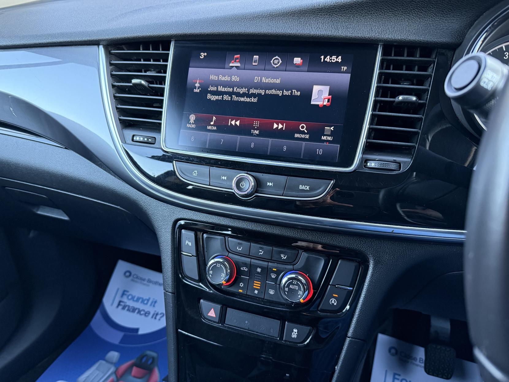 Vauxhall Mokka X 1.4i Turbo ecoTEC Design Nav SUV 5dr Petrol Manual Euro 6 (s/s) (140 ps)