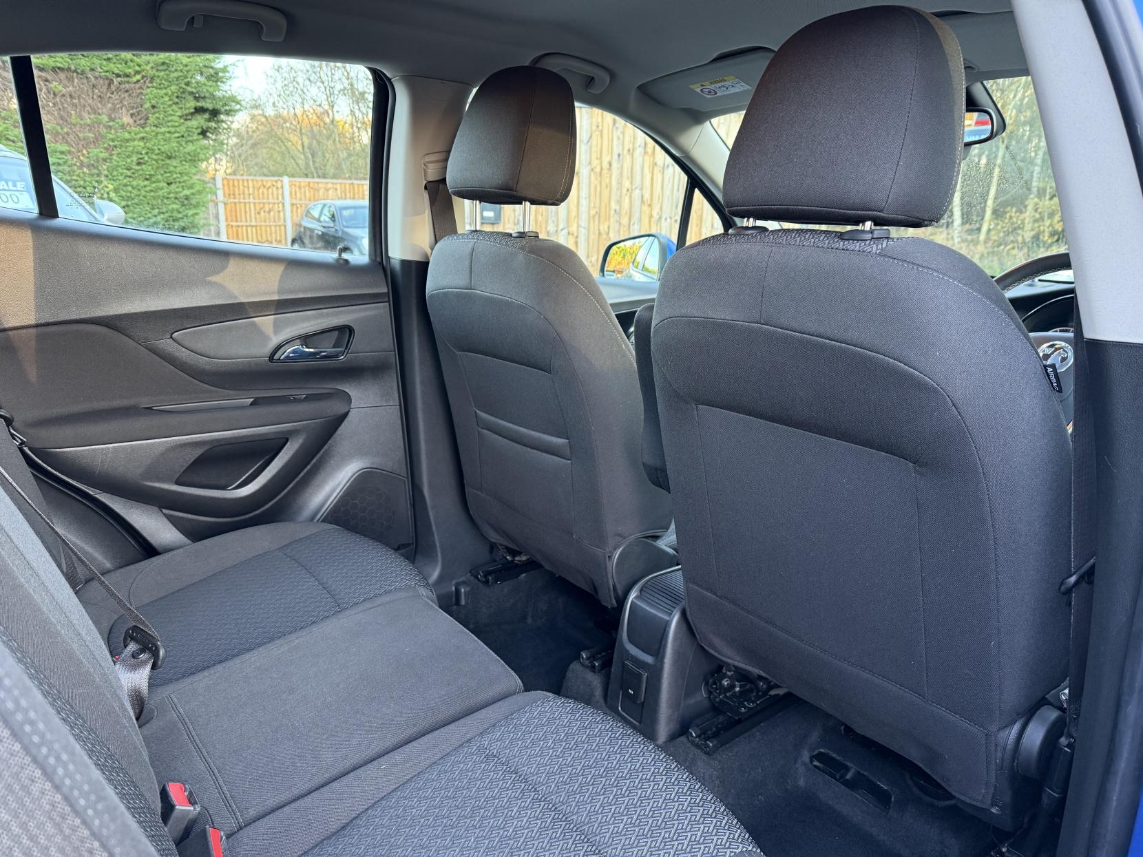 Vauxhall Mokka X 1.4i Turbo ecoTEC Design Nav SUV 5dr Petrol Manual Euro 6 (s/s) (140 ps)