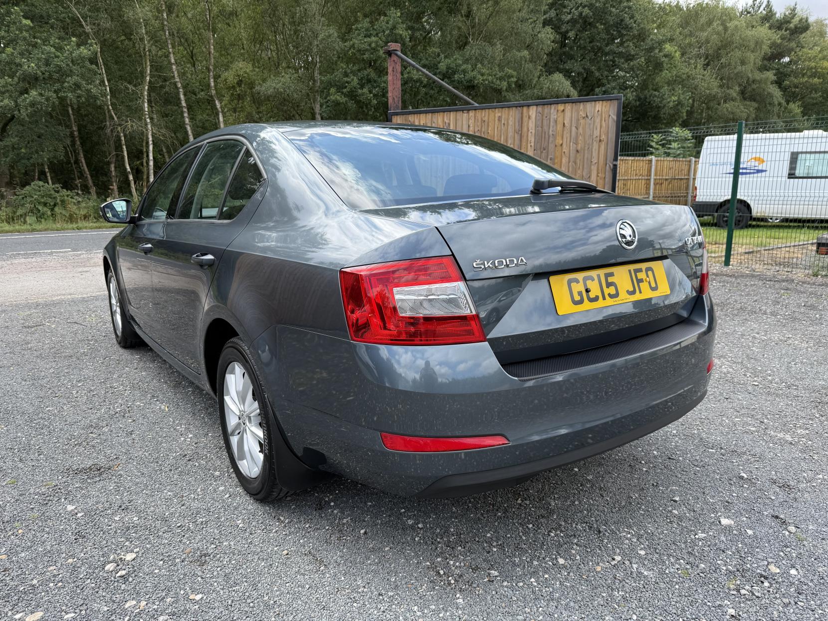Skoda Octavia 1.6 TDI S Hatchback 5dr Diesel Manual Euro 6 (s/s) (110 ps)