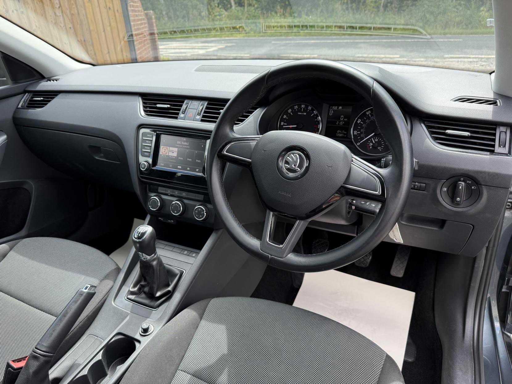 Skoda Octavia 1.6 TDI S Hatchback 5dr Diesel Manual Euro 6 (s/s) (110 ps)