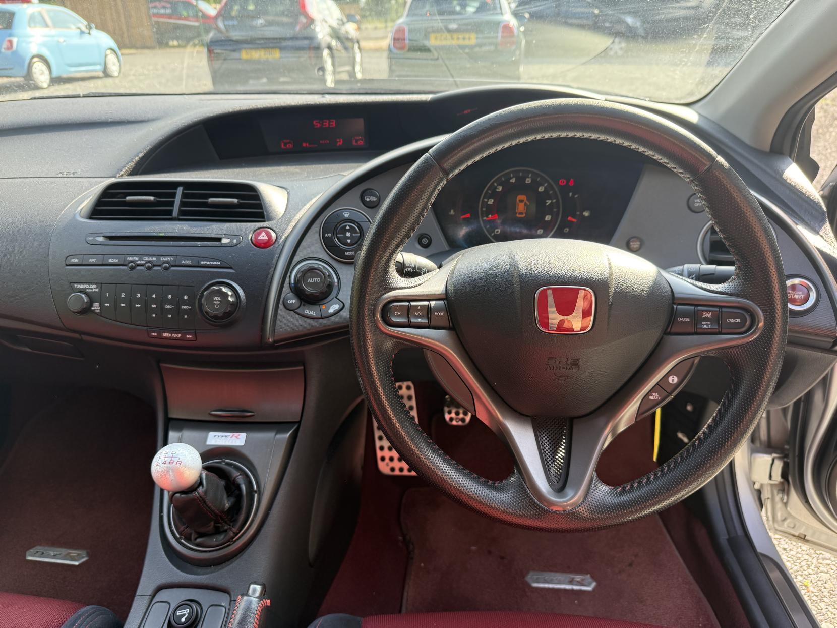 Honda Civic 2.0 i-VTEC Type R GT Hatchback 3dr Petrol Manual (215 g/km, 197 bhp)
