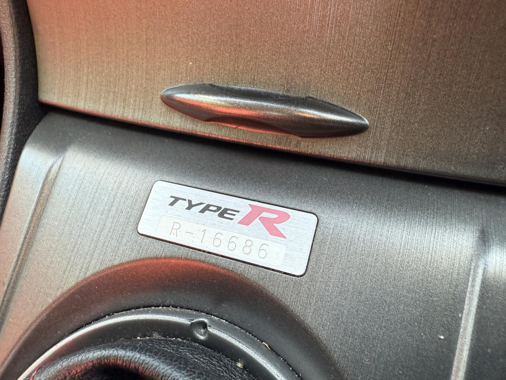 Honda Civic 2.0 i-VTEC Type R GT Hatchback 3dr Petrol Manual (215 g/km, 197 bhp)