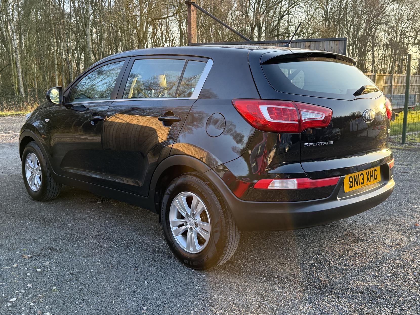 Kia Sportage 1.7 CRDi EcoDynamics 1 SUV 5dr Diesel Manual 2WD Euro 5 (s/s) (114 bhp)