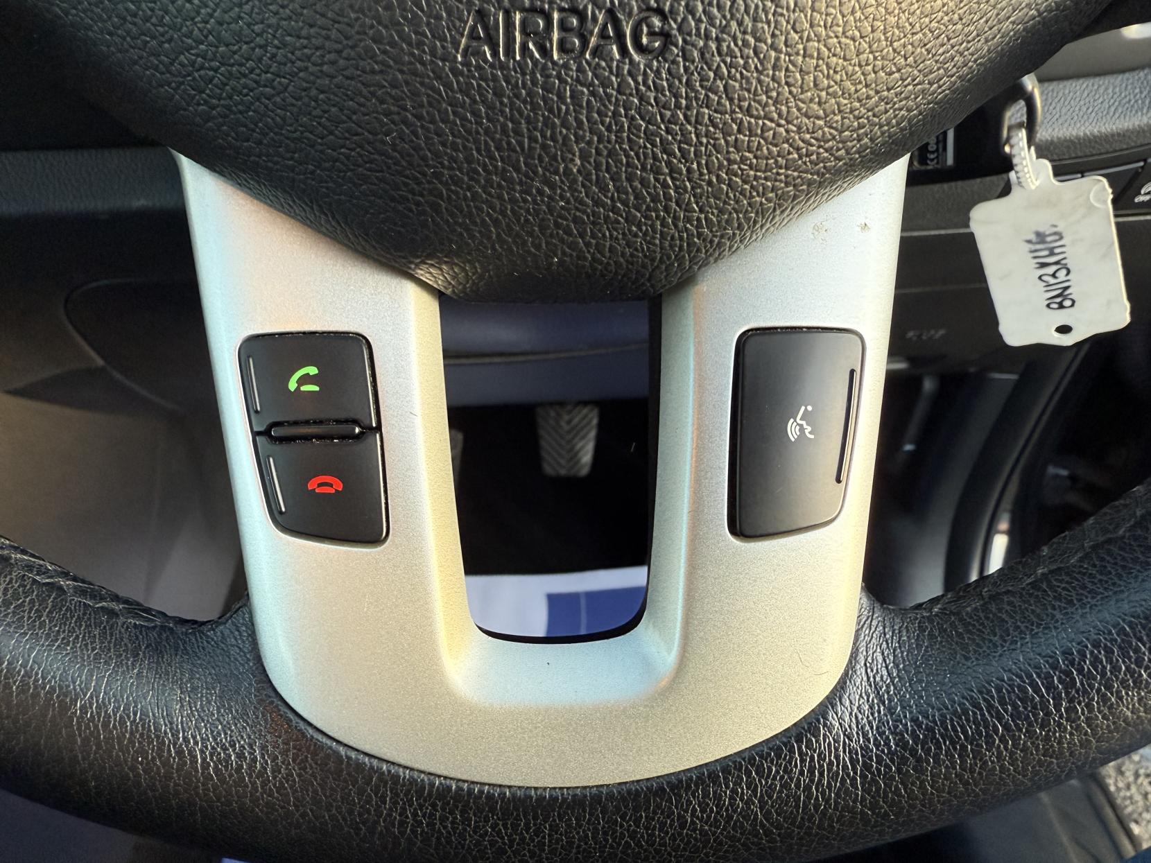 Kia Sportage 1.7 CRDi EcoDynamics 1 SUV 5dr Diesel Manual 2WD Euro 5 (s/s) (114 bhp)